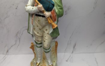 Bag Pipes Man Figure