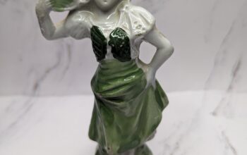 Lady in Dress Figure