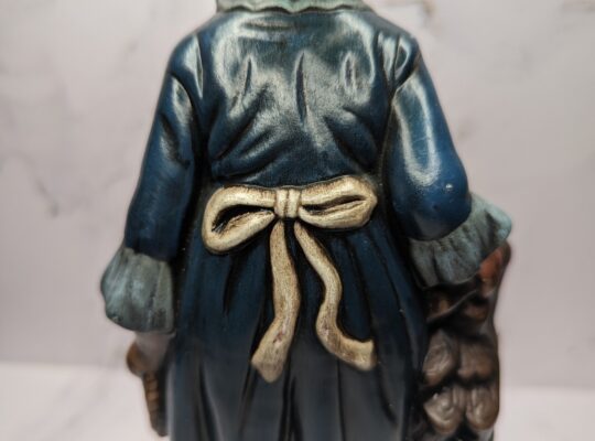 Old Women Figure (Blue)