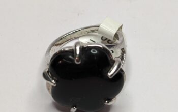 CLASSIC BLACK ONYX RING