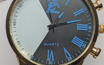 Dijanes Quartz Watch