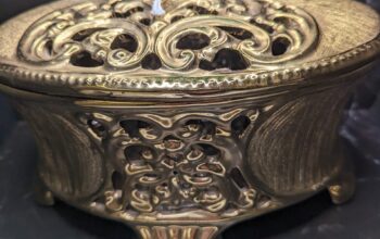 Vintage Jewelry Holder