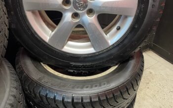 225/65r17 good ride snow tires on Toyota rav4